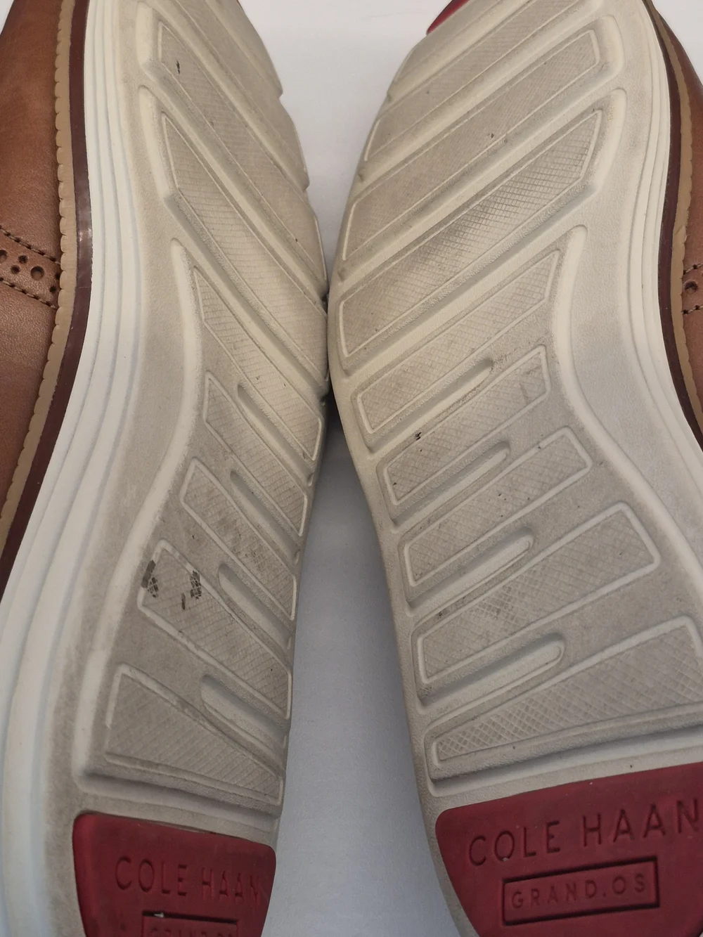 Cole Haan British Tan Classic Brogue Perforations Short Wingtip Oxfords Size 11.